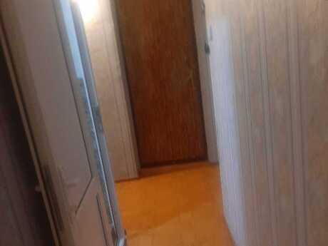 1 otaqlı köhnə tikili - Neftçilər m. - 30 m²