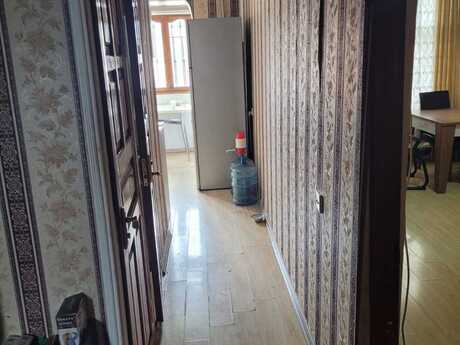 2 otaqlı köhnə tikili - Qaraçuxur q. - 51 m²