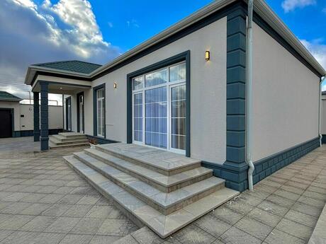 4 otaqlı həyət evi/bağ evi - Mərdəkan q. - 180 m²