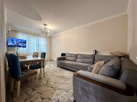 4 otaqlı köhnə tikili - Neftçilər m. - 90 m²