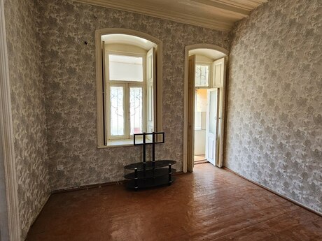 1 otaqlı köhnə tikili - İçəri Şəhər m. - 38 m²