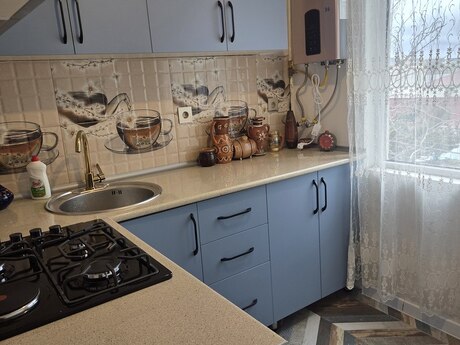 2 otaqlı köhnə tikili - Binə q. - 45 m²