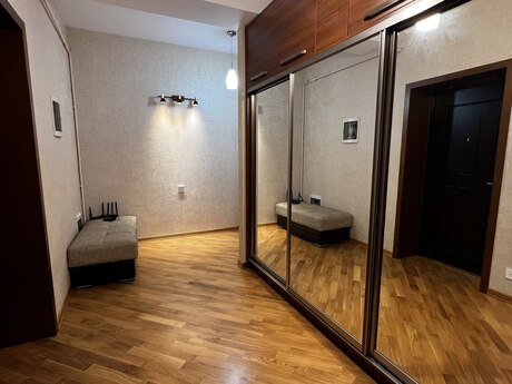 3 otaqlı yeni tikili - Bayıl q. - 133 m²