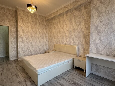 2 otaqlı yeni tikili - 8 Noyabr m. - 67 m²