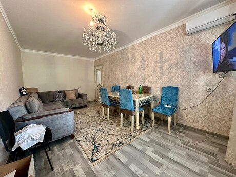 4 otaqlı köhnə tikili - Neftçilər m. - 90 m²