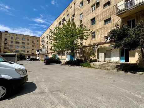 2 otaqlı köhnə tikili - Bakıxanov q. - 60 m²