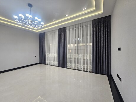 4 otaqlı həyət evi/bağ evi - Mərdəkan q. - 180 m²