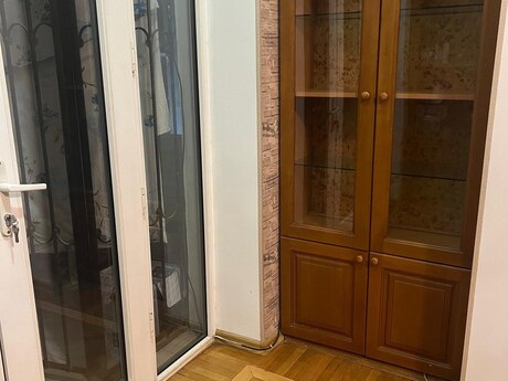 2 otaqlı köhnə tikili - Nizami m. - 80 m²
