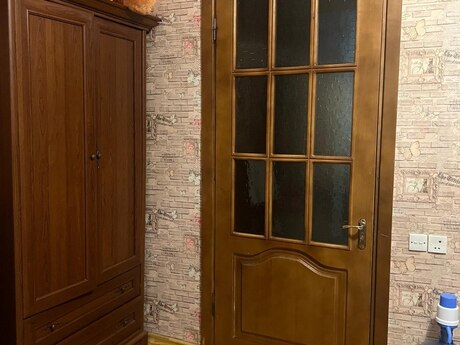 2 otaqlı köhnə tikili - Nizami m. - 80 m²
