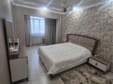 3 otaqlı köhnə tikili - Azadlıq Prospekti m. - 85 m²