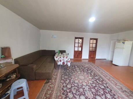 2 otaqlı köhnə tikili - Gənclik m. - 70 m²