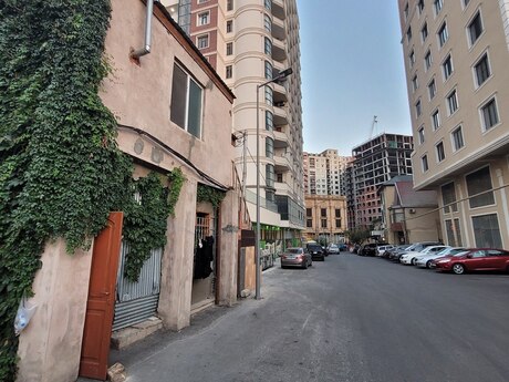 2 otaqlı köhnə tikili - Gənclik m. - 70 m²