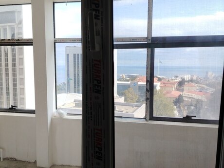4 otaqlı köhnə tikili - Səbail r. - 175 m²