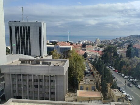4 otaqlı köhnə tikili - Səbail r. - 175 m²