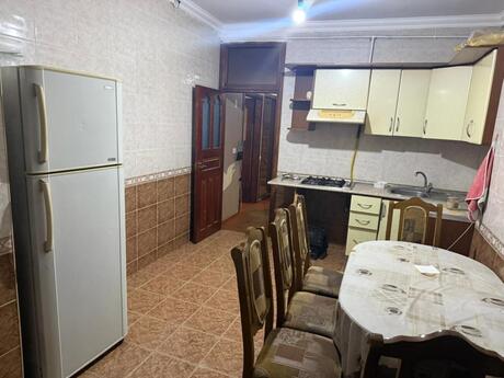2 otaqlı köhnə tikili - Gənclik m. - 70 m²