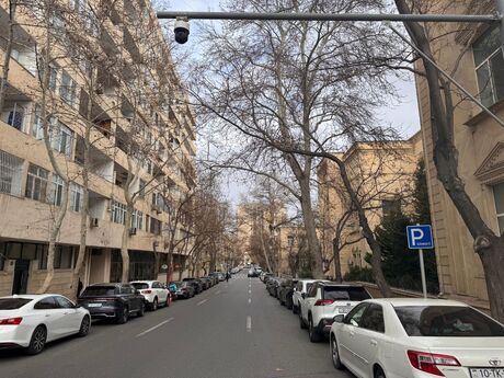 2 otaqlı köhnə tikili - İçəri Şəhər m. - 65 m²