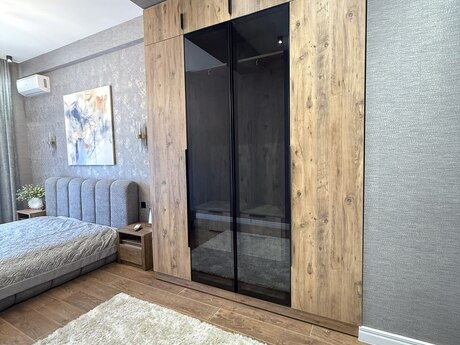 3 otaqlı yeni tikili - Şıxov q. - 95 m²