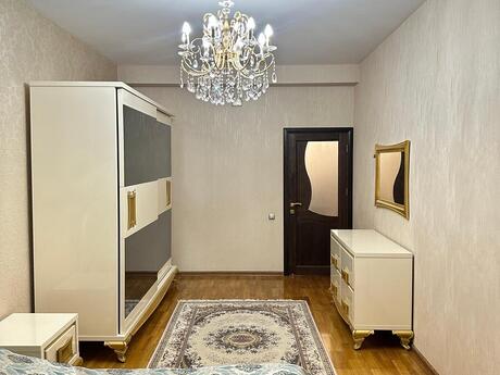 6-комн. новостройка - м. Насими - 246 м²