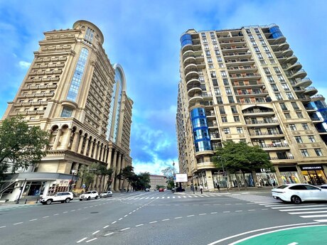 4 otaqlı yeni tikili - Elmlər Akademiyası m. - 325 m²