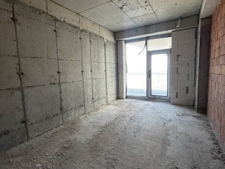 4 otaqlı yeni tikili - 28 May m. - 202 m²