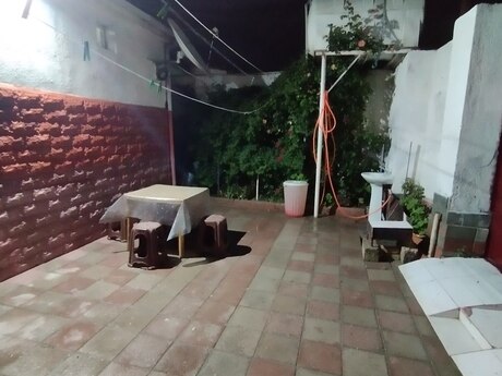 4 otaqlı həyət evi/bağ evi - Əhmədli m. - 43 m²