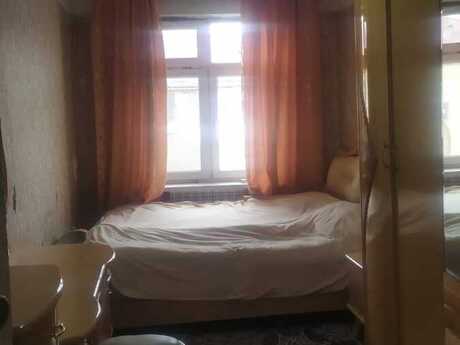 1 otaqlı köhnə tikili - Gənclik m. - 45 m²