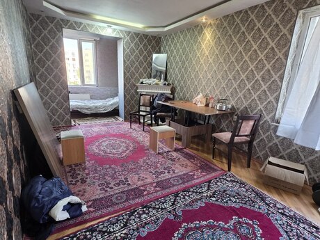 1 otaqlı köhnə tikili - Bakıxanov q. - 45 m²