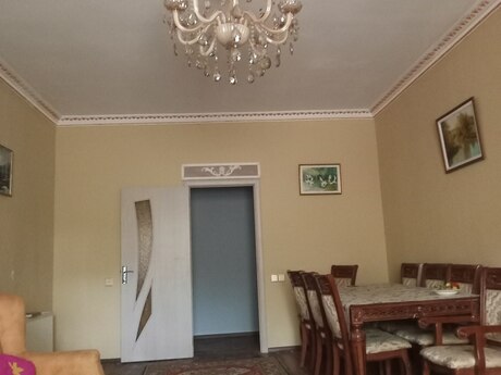 4 otaqlı həyət evi/bağ evi - Sumqayıt - 150 m²