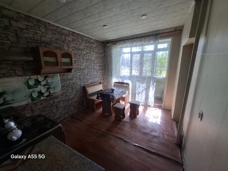2 otaqlı köhnə tikili - Hövsan q. - 50 m²