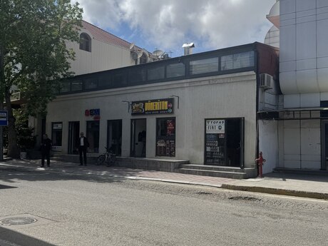 Obyekt - Dərnəgül m. - 70 m²