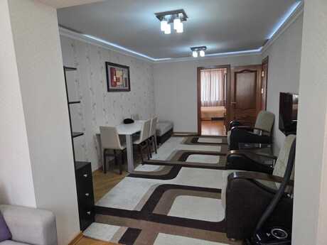 2 otaqlı köhnə tikili - Nərimanov r. - 85 m²