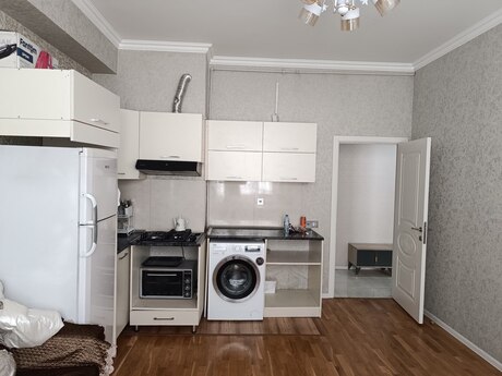 2 otaqlı yeni tikili - Yeni Günəşli q. - 48 m²