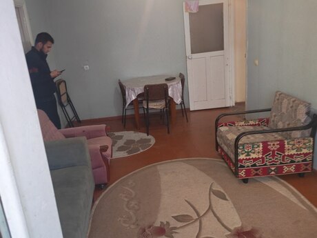 2 otaqlı köhnə tikili - Neftçilər m. - 45 m²