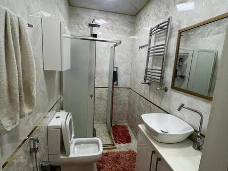 3 otaqlı yeni tikili - İnşaatçılar m. - 60 m²