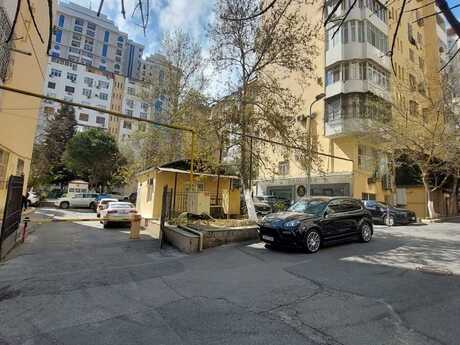 4 otaqlı yeni tikili - Nizami m. - 188 m²