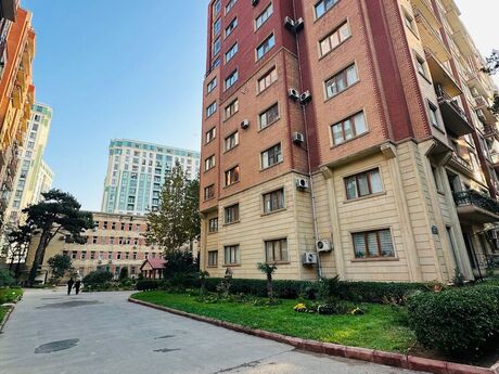 3 otaqlı yeni tikili - Gənclik m. - 165 m²