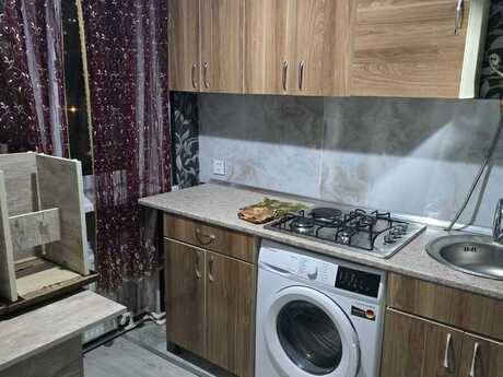 1 otaqlı köhnə tikili - Qara Qarayev m. - 35 m²
