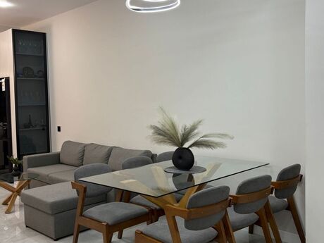 2 otaqlı yeni tikili - Xətai r. - 70 m²