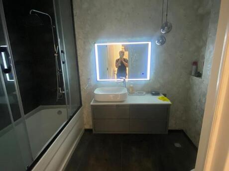 3 otaqlı yeni tikili - 8 Noyabr m. - 110 m²