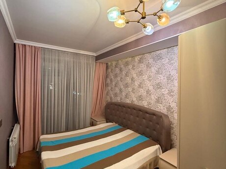 2 otaqlı yeni tikili - Xətai r. - 65 m²