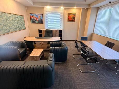 5 otaqlı ofis - Nərimanov r. - 180 m²