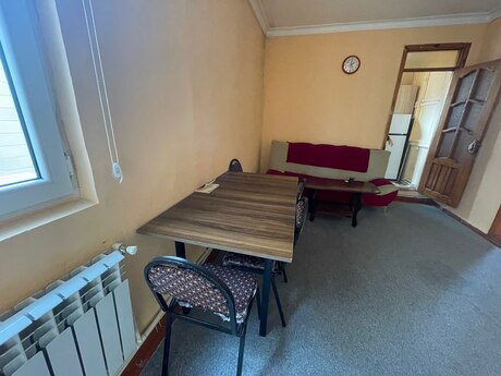 2 otaqlı köhnə tikili - Memar Əcəmi m. - 50 m²
