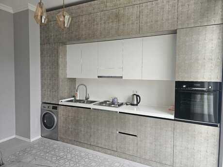 3 otaqlı yeni tikili - Ağ şəhər q. - 140 m²