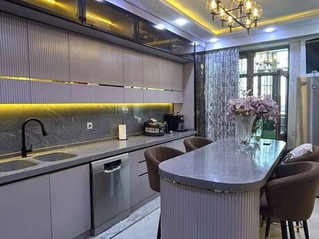 Аренда: 3-комнатная квартира, 190 м², Nəriman Nərimanov: 2 500 ₼/мес 5