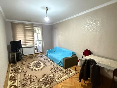 3 otaqlı köhnə tikili - İnşaatçılar m. - 75 m²