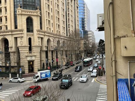 3 otaqlı yeni tikili - Nizami m. - 135 m²