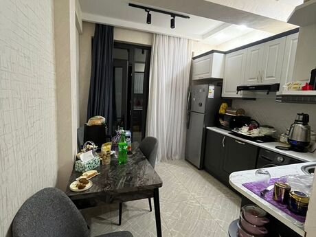 3 otaqlı yeni tikili - Ağ şəhər q. - 90 m²