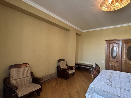 3 otaqlı yeni tikili - Həzi Aslanov m. - 135 m²