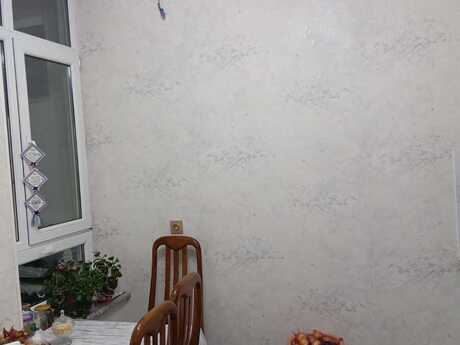 3 otaqlı həyət evi/bağ evi - M.Ə.Rəsulzadə q. - 85 m²