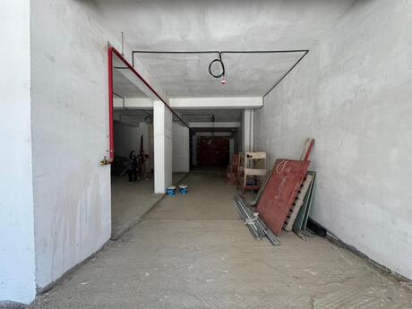 Obyekt - Ağ şəhər q. - 400 m²